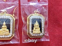 18K Gold Frame Thai Amulet Pendent Phra Sotorn, Chinnarat Gold Pendent Gem Gift