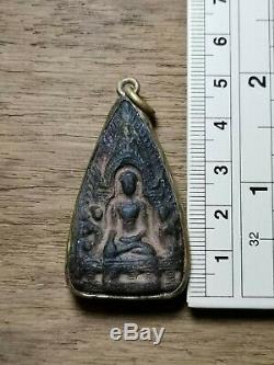 A Thai Buddha Amulet Pra Liang Lampoon Votive Tablet Clay 19/20th Century