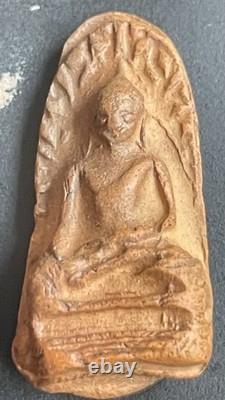Antique Thai Amulet Phra Rod Lamphun Buddha Amulet Classic Haripunchai Style