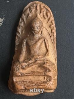 Antique Thai Amulet Phra Rod Lamphun Buddha Amulet Classic Haripunchai Style