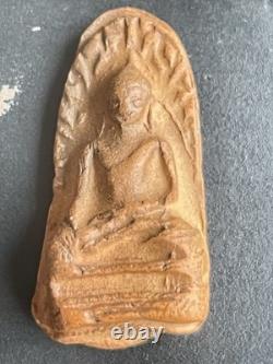 Antique Thai Amulet Phra Rod Lamphun Buddha Amulet Classic Haripunchai Style