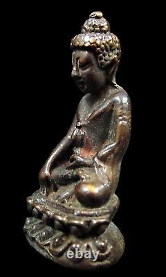 Bronze Buddha Phra Kring LP Tad Wat Chai Na Figure Thai Amulet