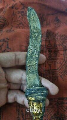 Buddha on a knife old Thai amulets collectibles good luck secure good fortune