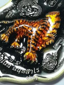 Invulnerable Thai amulet Buddha talisman Headless 5 Tigers Pra AJ LP Chanai 3