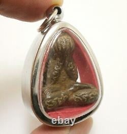 LP KRON PIDTA METAL 1960s CLOSE EYES BUDDHA CRON TOK RAJA THAI LUCKY PENDANT (2)