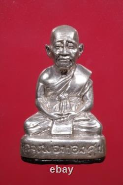 LP Thong Suk Wat Tanod Loung BE 2555. Thai buddha amulet & Card #8