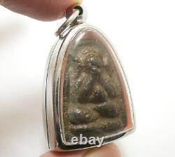 Lp Suk Phra Pidta Close Eyes Buddha Thai Magic Antique Sook Amulet Lucky Pendant