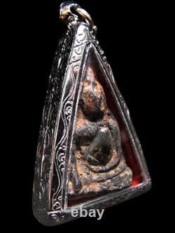 Nang Phaya Embedded Black Silky Iron-Hair Gem Kaeo Khon Lek Thai Buddha Pendant