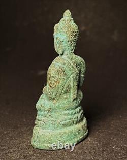 OLD THAI BUDDHA AMULET BRONZE, PHRA CHIANG SAEN (Sing 1)