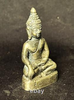 Old Buddha, Phra Ching Saen (sing 1) Thai Amulet Buddha Bronze