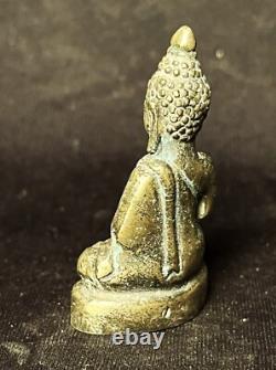 Old Buddha, Phra Ching Saen (sing 1) Thai Amulet Buddha Bronze