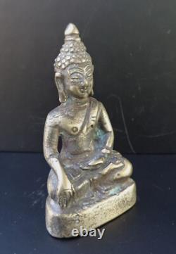 Old Thai Amulet Buddha Sukhothai Bronze