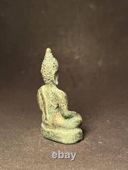 Old Thai Buddha Amulet Bronze, Phra Chiang Saen (sing 2)