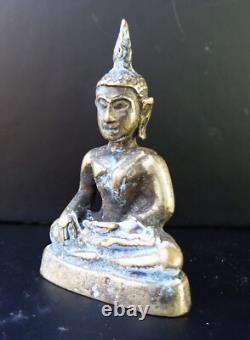 Old Thai Buddha Amulet Bronze, Sukhothai Buddha