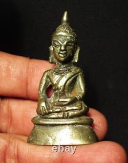Old Thai Buddha Amulet Phra Chiang Saen Sing Sam Bronze