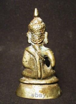 Old Thai Buddha Amulet Phra Chiang Saen Sing Sam Bronze