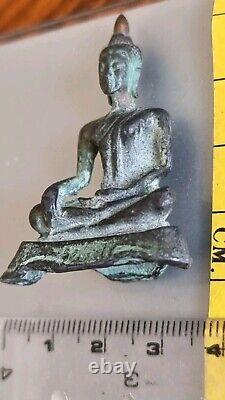 Phra Chiang San Bucha Sing Sarm (3)around 2-300 year, Thai Buddha Amulet