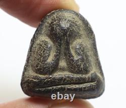 Phra Pidta Close Eyes Buddha Lp Kaew Lucky Gamble Rich Money Thai Amulet Pendant