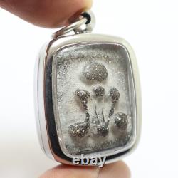Phra Pidta Graduk Phii Black Amulet 1942 Close Eyes Buddha Thai Antique Pendant