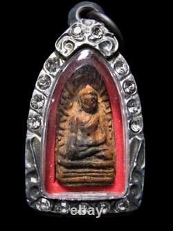 Phra Rod Kru Mahawan Ancient Clay Buddha Amulet Thai Benjapakee Talisman