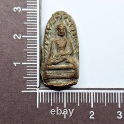 Phra Rod Thai Buddha Amulet Pendant for Safety in War, Battle & Danger