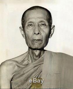 Pidta Closed Eyes LP TOH Wat BraDooChimPree Thai Buddha Amulet RARE Be. 2515