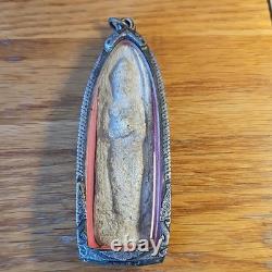 Rare Beautiful Thai Buddha Amulet Phra Roung set in Antique silver case