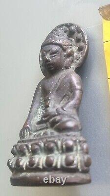 Rare Phra Kring Jeen (China) Wat Bowon, Bangkok Buddha year 2530, Silver casing