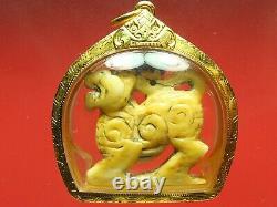 Rare Singha Luang Phor Derm Wat NongPo thai buddha amulet (Gold 90%). Card. #6