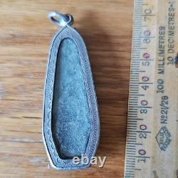 Rare Thai Buddha Amulet Phra Roung set in old Handmade antique silver case