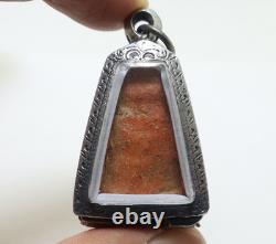 Red Phra Pong Supan Thai Antique Buddha Blessed Amulet Lucky Love Rich Pendant
