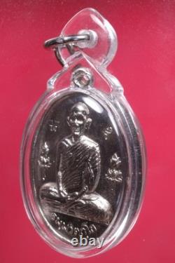 Rian Chao Khun Nor BE. 2515 Wat Thepsirinthrawat, Thai Buddha Amulet & Card