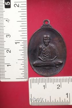 Rien Luang Por Kasem (Nuer Thong dang) BE. 2517 &Thai buddha Amulet Card #8 Rien Luang Por Kasem (Nuer Thong dang) BE. 2517 &Thai buddha Amulet Card #8