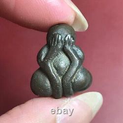 THAI BUDDHA Amulet Pendant Close eyes Brass Pidta Protect Talisman Luck and Rich