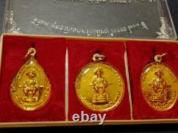 Thai Amulet Emerald Buddha behind King Rama I year1981 3Holy Wat Pho(Chetuphon)