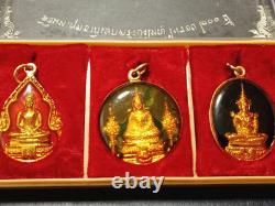 Thai Amulet Emerald Buddha behind King Rama I year1981 3Holy Wat Pho(Chetuphon)