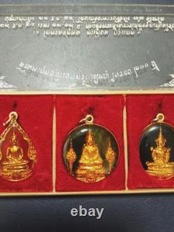 Thai Amulet Emerald Buddha behind King Rama I year1981 3Holy Wat Pho(Chetuphon)