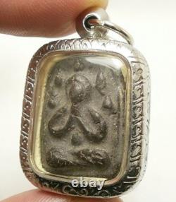 Thai Blessed Amulet Pidta Close Eye Buddha Lp Boon Life Protection Power Pendant