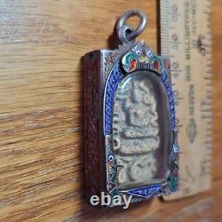 Thai Buddha Amulet Phra Somdej Phim Yunt in antique silver case