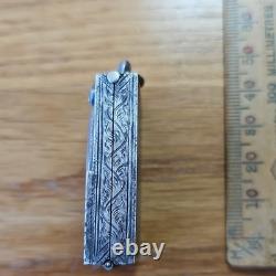 Thai Buddha Amulet Phra Somdej Toh set in old antique silver case