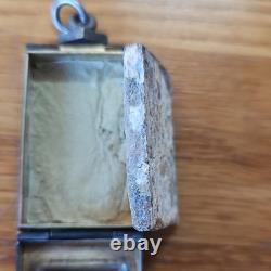 Thai Buddha Amulet Phra Somdej Toh set in old antique silver case