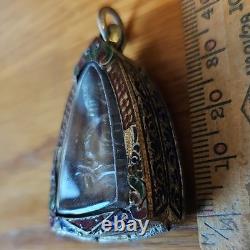 Thai Buddha Lp Thuad set in old Beautiful case Protection Buddha