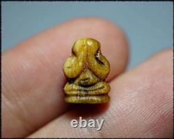 Thai Buddha Phra Pidta Mahalaruayrom Talisman Amulet Fortune Wealth Prosperity