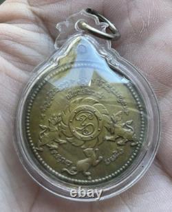 Thai Buddhist Amulet Jakkaphet Chakra Phet Deity Medal Talisman Pendant Thailand