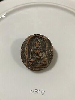 Thai Old Buddha amuletos de protection I Shell Shape On Backside