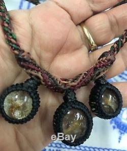Vintage Necklace THAI AMULET STONE LEKLAI KEAW PENDANT TALISMAN BUDDHA MAGIC
